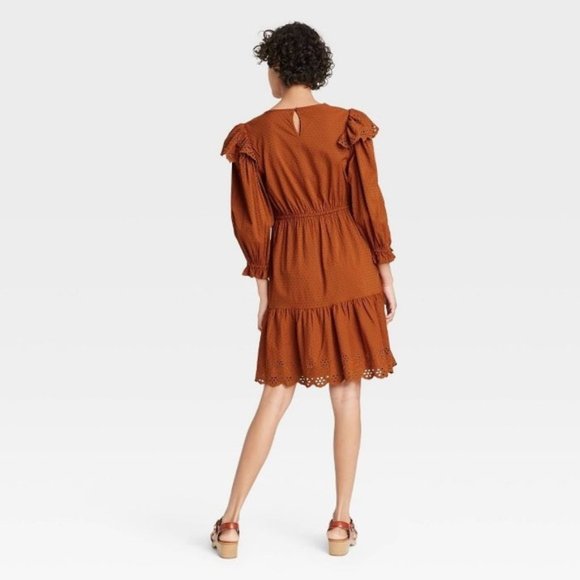 Universal Thread Brown Ruffle 3/4 Length Sleeve Eyelet Dress Size M 013096946 - Picture 5 of 11